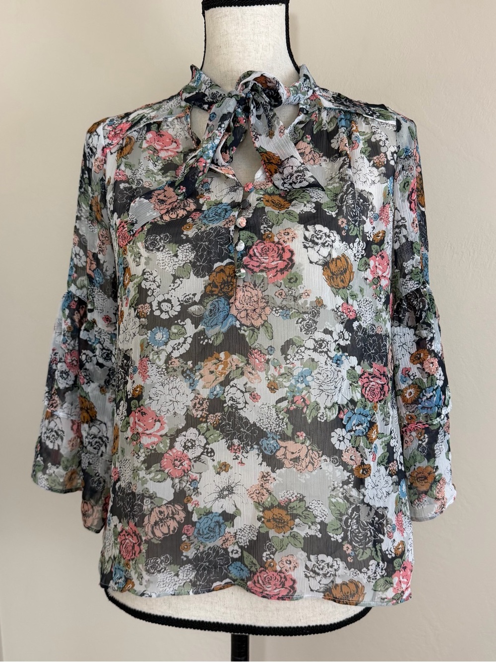 Lauren Conrad Sheer Floral Tie Neck Tiered Bell Sleeve Blouse Top Size XS